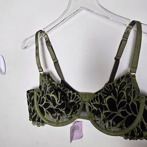 Savage Fenty Sorry Not Sorry Bra Rihanna Unlined Balconette Women's Black/Green